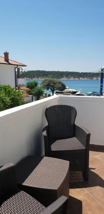 Bed And Breakfast Nika Barbat na Rabu 0*,  Chorvatsko