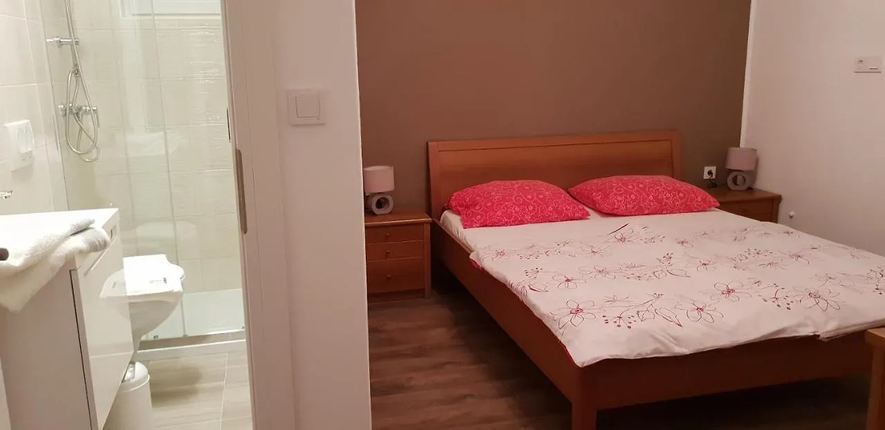 Frühstückspension Bed And Breakfast Nika Barbat na Rabu Kroatien