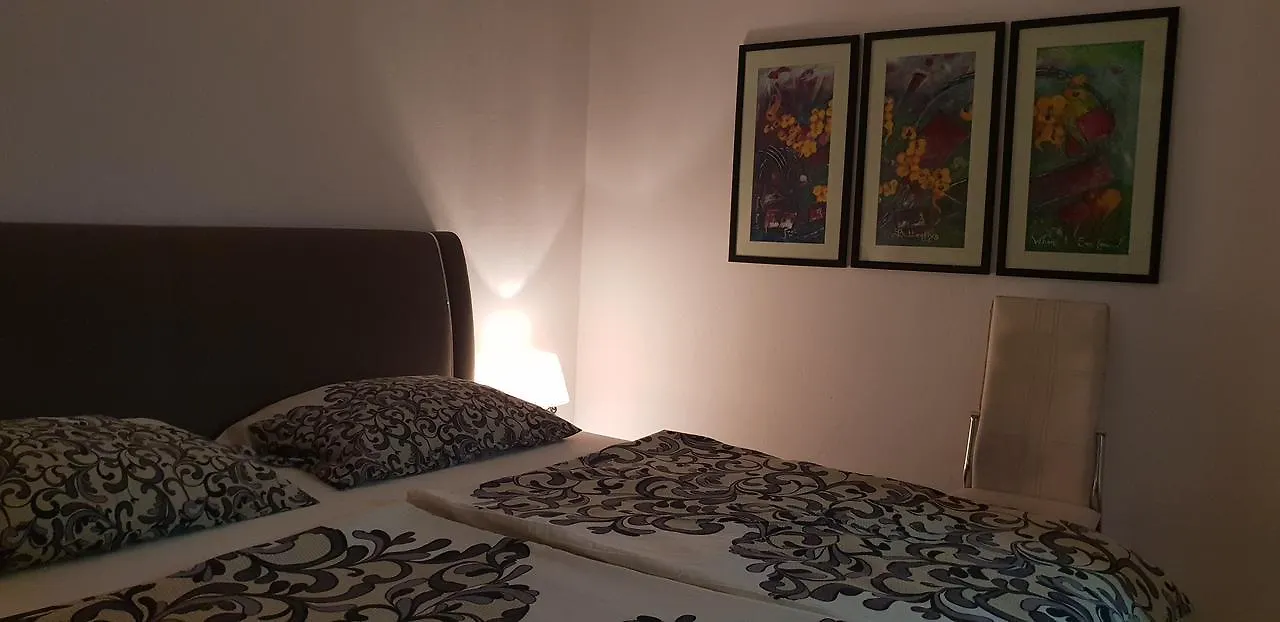 Bed And Breakfast Nika Barbat na Rabu 0*,